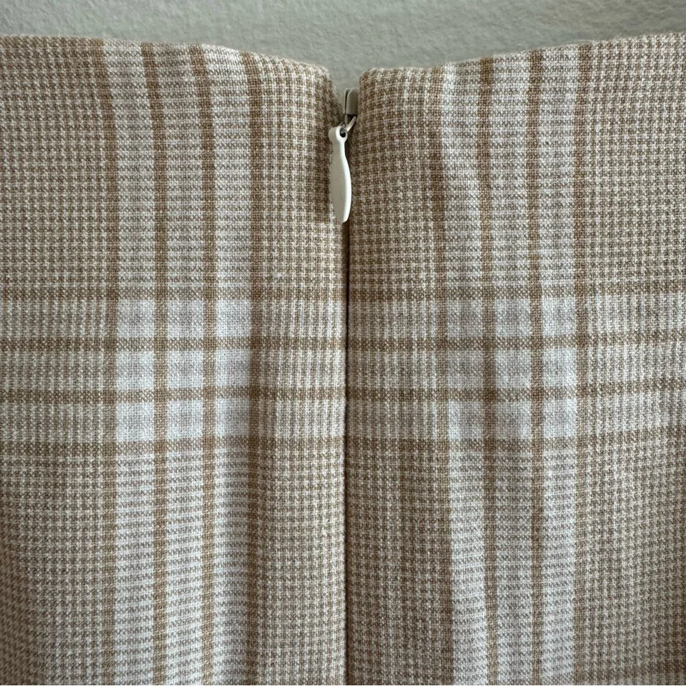 Aritzia Wilfred Tan adoring Front Wrap Plaid Skirt size 2 - Picture 7 of 10